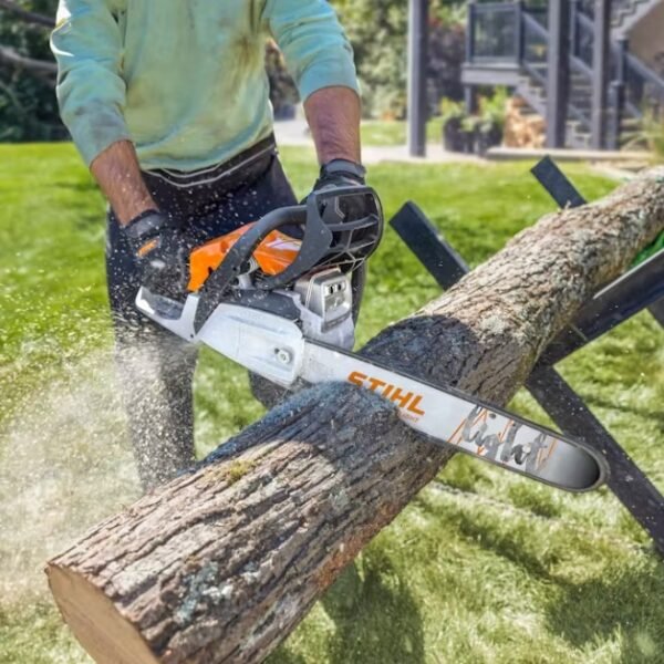 STIHL MS 162 Chainsaw, Anti-Vibration System, 30.1cc Engine, 12"Bar - Image 12